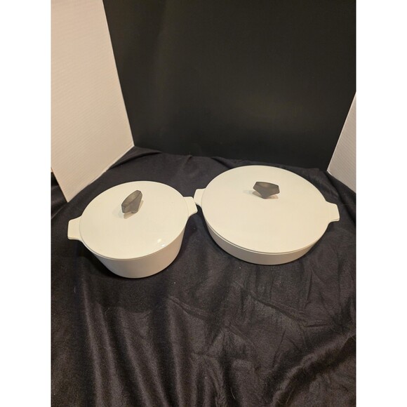 Corningware Other - corning ware vintage B-1 3/4 QT And B-10-B‎ 10" Skillet With Lids